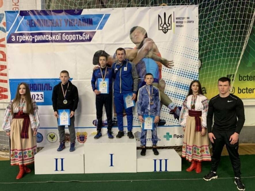Медалі чемпіонату України з греко-римської боротьби отримали конотопські спортсмени 