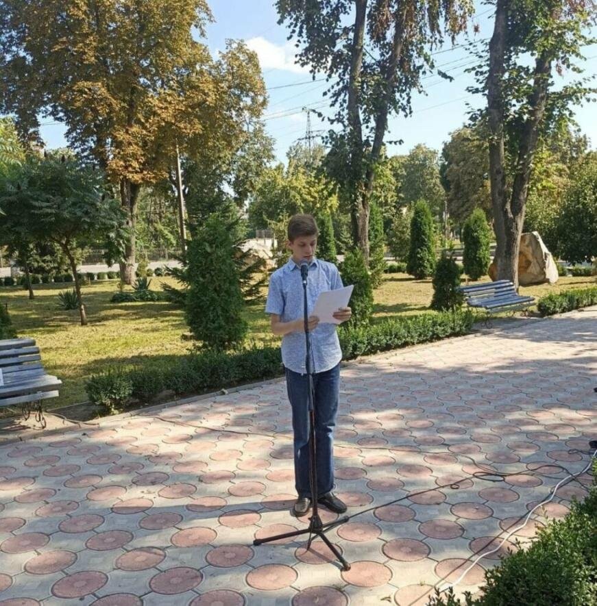 Літературні читання “З любов’ю до України” пройшли у Конотопі