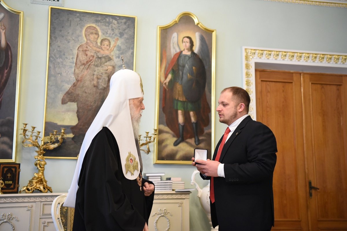 Патріарх Філарет відзначив церковною нагородою новообраного міського голову Конотопа, фото-1