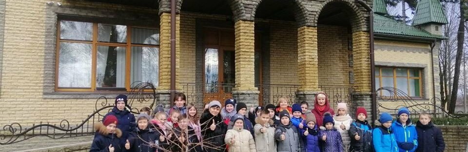 До Конотопського лісгоспу з екскурсією приїхали школярі До Конотопського лісгоспу з екскурсією приїхали школярі , Иванова Аня