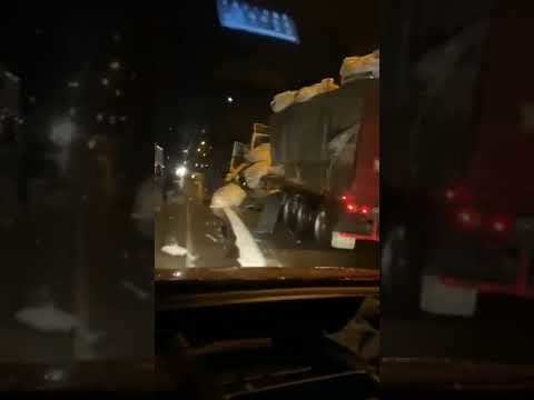 У Конотопі перекинулася вантажівка У Конотопі перекинулася вантажівка, Иванова Аня